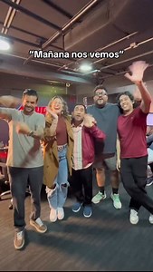 🍒 Nuestra @mariecherrypop se despide de Studio92 después de casi 9 años😭 y la extrañaremos demasiado.🥲 ¡Te deseamos lo mejor! 🥹💖 | Studio92