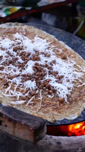 Burmese Crepe🥞 - Amazing Myanmar Street Food 😯