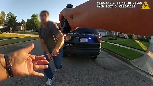 Bodycam video shows Michigan man attack officer after stabbing over face mask