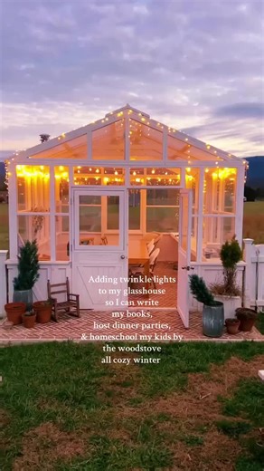 This will be my coziest spot this December to edit my upcoming Christmas romcom (that’s shooting for a movie releasing this year too ❤️❄️) Announcement coming soon on that front 🎉 COMMENT “BOOKS” TO SHOP MY COZY 📚 #home #aesthetic #books #farmhouse #cozy