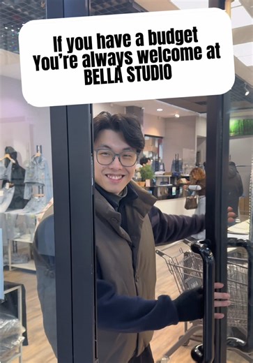 If you have budget, you are always welcome at Bella Studio Any day any time #clothingwholesale #jeanswholesale #fashionwholesale #wholesale #wholesaleitaly