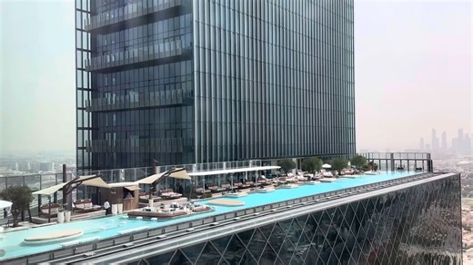 Der längste Infinity Pool der Welt misst 120 Meter