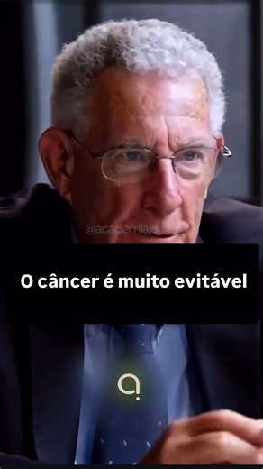 Academia do Jejum on Instagram: "Você sabia que níveis elevados de glicose no sangue podem acelerar o crescimento de tumores? 🧬 O professor de biologia e autor do livro “Cancer as a Metabolic Disease”, Thomas Seyfried, explica que o câncer pode ser prevenido por meio de uma dieta saudável e mudanças no estilo de vida. As células cancerígenas demoram a crescer e se originam de uma disfunção mitocondrial, o que leva a um metabolismo celular anormal e à dependência de processos de fermentação, mes
