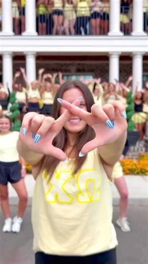 HONEY, only 1 WEEK until Fall Recruitment Registration opens, so BEE ready!!!🍯 🙌🐝 Fall ‘25 and Spring ‘26 couldn’t help but start practicing for August🤭!#recruitmentworkshop #recruitment #chiomegagsu #georgiasouthern #georgiasouthernrush