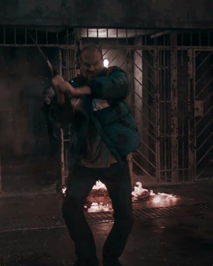 Jim hopper Stranger things edit|Voce na mira-hwungi