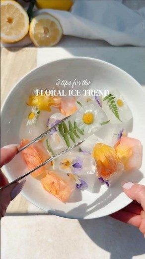 Some of the best edible ingredients: pansies, violets, lavender, & lilac 🩷 More on my IG!