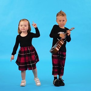 666K views · 4.9K reactions | Turn your old clothes into something new. ;) | 5-Minute Crafts Play | Facebook