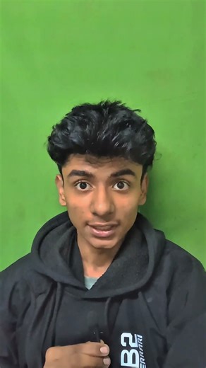 Creepy Mannequin Head Turn Around Itself