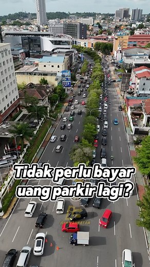 Inilah Batam on Instagram: "‼️ Tidak Perlu Bayar Parkir Lagi Kalau Punya Sticker Ini? 👉 Stickernya bisa kalian dapatkan di Kantor Dinas Perhubungan Batam 😁 bagi yang sering keluar rumah cocok nih 🛵 Kendaraan Roda 2 Rp 250.000 / Tahun 🚗 Kendaraan Roda 4 Rp 600.000 / Tahun 🚚 Kendaraan Roda 6 Rp 750.000 / Tahun Dinas Perhubungan Kota Batam 📍 Jl. Sudirman No.3, Sukajadi, Kec. Batam Kota, Kota Batam, Kepulauan Riau 29432 📞 (0778) 459503 Source : https://www.batamnews.co.id/berita-111281-stiker