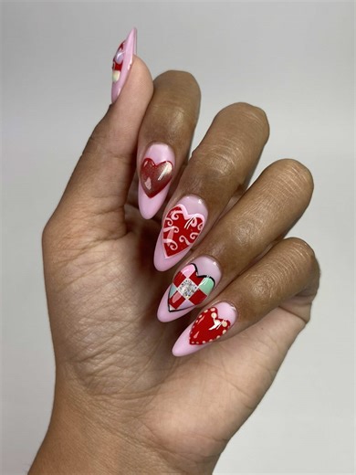 Creative DIY Valentine’s Day Nail Art Ideas