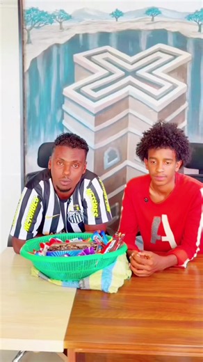 #stitch with @Dr.no/Beyaynet-innovations 100,000 እኔ ጋር አለው @hubyd🧣