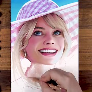 217K views · 10K reactions | Colored pencils drawing of 'Barbie (Margot Robbie)', from the movie 'Barbie'. ○ Youtube - https://www.youtube.com/@drawholic ○ Instagram - https://www.instagram.com/drawholic.page #barbie #margotrobbie #drawing | 드로우홀릭 drawholic | Facebook