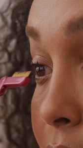 45 reactions | Wrapped in rich seasonal hues, our new Vintage Rose Collection makes the perfect holiday gift or stocking stuffer. Shop the collection now! | Tweezerman | Facebook