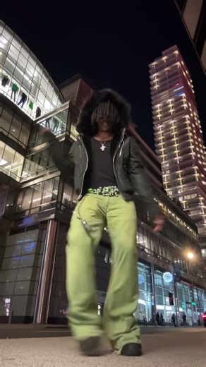 Dancin Through The City!: #shorts #short #dlxstv