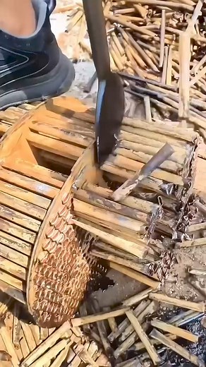 202K views · 438 reactions | Copper removal tool for scrap motors- Good tools and machinery can increase work efficiency | Bengkel LAS Cakrawala | Facebook