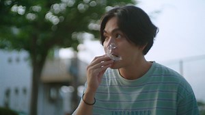 in-d、本日リリースの新作『input』より「weekday」MV公開 監督は〈Diaspora skateboards〉の小林万里 - Spincoaster (スピンコースター)