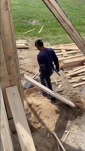 Work Smarter, Not Harder! 🛠️ Carpenter Secrets #CarpentryTips #ConstructionHacks #Woodworking