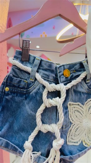 Mundo Kmodas Kids / Moda Infantil | ✨ Conjunto infantil Summer Short flor crua + top em crochê Leve, confortável e pensado especialmente para crianças 💛 | Instagram