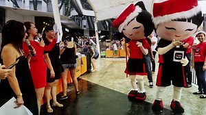 11K views · 362 reactions | Watch how our DBS PayLah! Santas sparked something joyful to Christmas shoppers at Orchard last weekend! Don't worry if you missed them, they will be at more locations this weekend. Stay tuned for more updates as to the locations! #MySpark #PayLah | DBS | Facebook