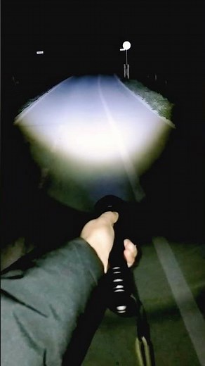 The Cheapest, Brightest Flashlight with XHP70 LED Chip