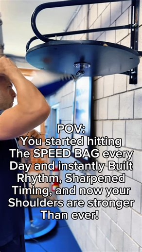 It’s not just for show, daily speed bag work builds rhythm, timing, and focus while bulletproofing your shoulders. Start slow… then let the rhythm take over #HybridFitness #BoxingTraining #SpeedBag #BoxingDrills #BoxingSkills #BoxingWorkout #BoxingLife #BoxingTips #HybridGym #FightRhythm #BoxingCoach | Hybrid Fitness