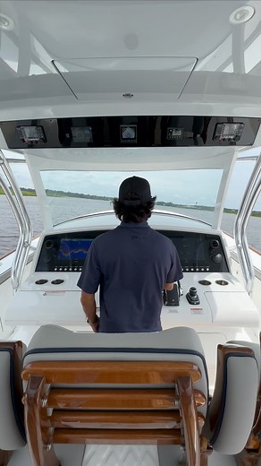 Go full throttle into your weekend. #v46 #valhallaboatworks #vbw | Valhalla Boatworks