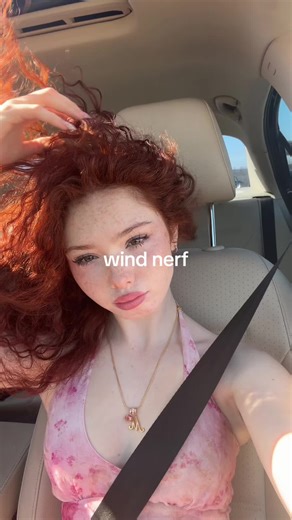 Livia._.Paige (@livia._.paige)’s video of Nerf