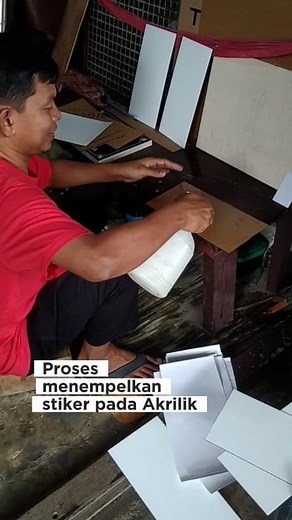 Proses pembuatan papan nama rumah bahan akrilik #acrylic #sticker | Muhammad Nasrullah