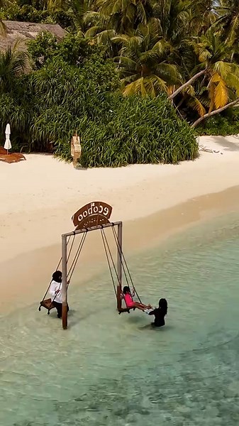 Discover Vaavu Thinadhoo: A Hidden Maldives Paradise