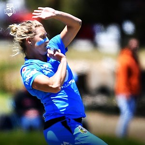 51K views | Last year we had the Headband Challenge, this year Sophie Devine is bringing the #ZincChallenge to #WBBL05  | Weber WBBL | Facebook