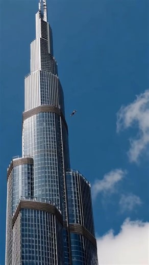 Defying Gravity at Burj Khalifa 🌆 (VFX Loop)
