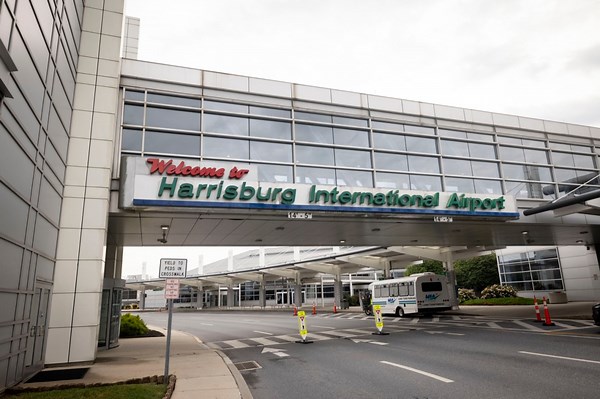 Several Harrisburg International Airport flights cancelled due to winter storm