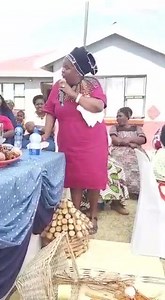 3.4K views · 11 reactions | #MakotiAssistDecemberTips On top of all the chores this festive season lady, kuthwa kukho abantu abanezisu ezibini abajonge kuwe, so udinwe unjalo ungalibali ulungiselela esi sesibini isisu ngale mva kwelanga, wheeeeww . | Makoti Assist | Facebook