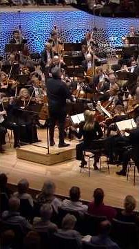Spring Awakening at the Start of Autumn? 🌷🎶 Mahler’s First Symphony at the Elbphilharmonie