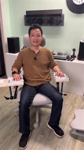 Split keyboard added to #reclinerworkstation | Tools. Electro. DIY