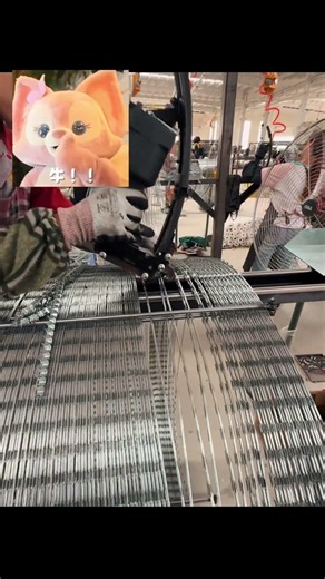 Razor Wire Clip Installation | Secure & Strong Fastening Process