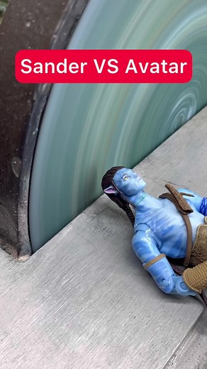 Sander VS Jake Sully Avatar