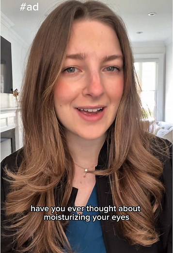 Moisturizing Your Eyes with Systane Complete