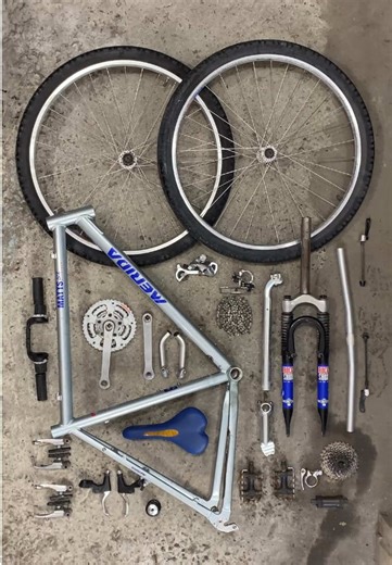 Vintage Bike Restoration: Disassembly Process