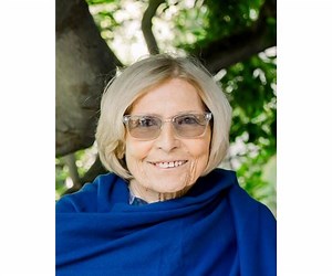 Helen Holm Obituary (2025) - Moorpark, CA - Perez Family Funeral Home - Moorpark