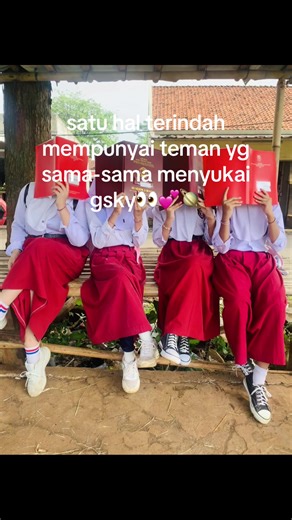 Celebrating Friendship Among Gsky Lovers