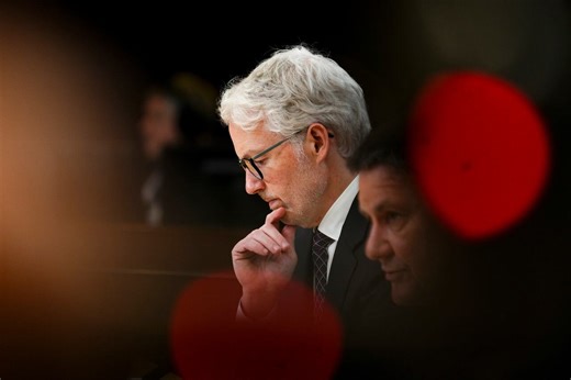 Canada’s privacy commissioner says his office should be able to impose fines