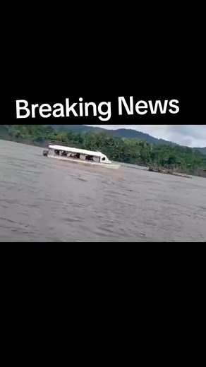 582K views · 1.8K reactions | Meanwhile at the Border.. | Straight News | Facebook