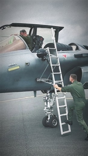 15K views · 17 reactions | @armeedelair display rafale pilot...