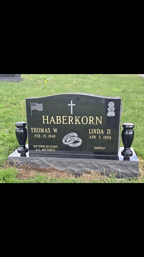 Today and everyday, we honor the heroes who gave so much for our freedom. Your courage and sacrifice will never be forgotten 🇺🇸 We’re proud to offer a veteran discount as a small token of our gratitude. Thank you for your service and for the legacy you’ve built for us all ❤️🤍💙 | Eternal Memorial Services