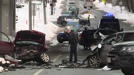 Crash closes roadway; 1 person dead in Portland