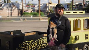 172K views · 5.7K reactions | Chumlee es todo un visionario y se ha cansado de ser empleado por lo que ahora ve opciones de generar dinero en cualquier ámbito  Todo esto y más en tu pantalla de History #ElPrecioDeLaHistoria | HISTORY | Facebook