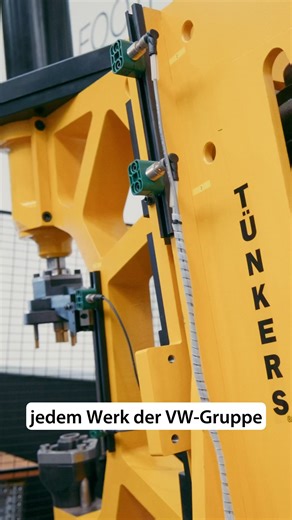 TÜNKERS Maschinenbau GmbH on Instagram: "⚙️ Effizient, innovativ, integrierbar: Umformtechnik aus dem Hause TÜNKERS Im Bereich der Umformtechnik gibt es viel zu entdecken: Maximale Präzision und Prozessintegration auf kleinstem Raum Unsere Lösungen sind nicht nur wirtschaftlich, sondern auch prozesssicher gestaltet Im Video zu sehen sind folgende Produkte: ✔️ Clinchzange zum Verbinden von Blechen mit NIMAK-Antriebstechnologie ✔️ Federbeinlochzange – Präzisionsstanze mit zwei Verfahrachsen ✔️ Mu