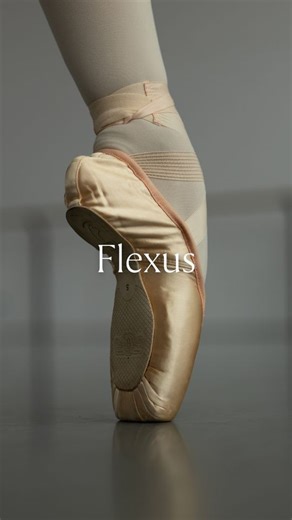 BLOCH on Instagram: "Bloch Flexus: The pointe shoe everyone's talking about 🩰 As one of our newest pointe shoe innovations, Flexus is taking over the ballet world 😍 Handcrafted with our ultra moldable B-Paste Pro, Flexus is designed to quickly shape to the dancer's foot, for a custom-made feeling within minutes of wearing. Professional ballet dancers from companies all around the world are making the switch (#IYKYK) into Flexus for its supreme comfort, optimum softness, and the feeling of free