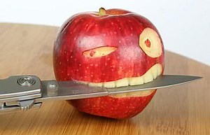 Cutlass Between the Teeth - TV Tropes